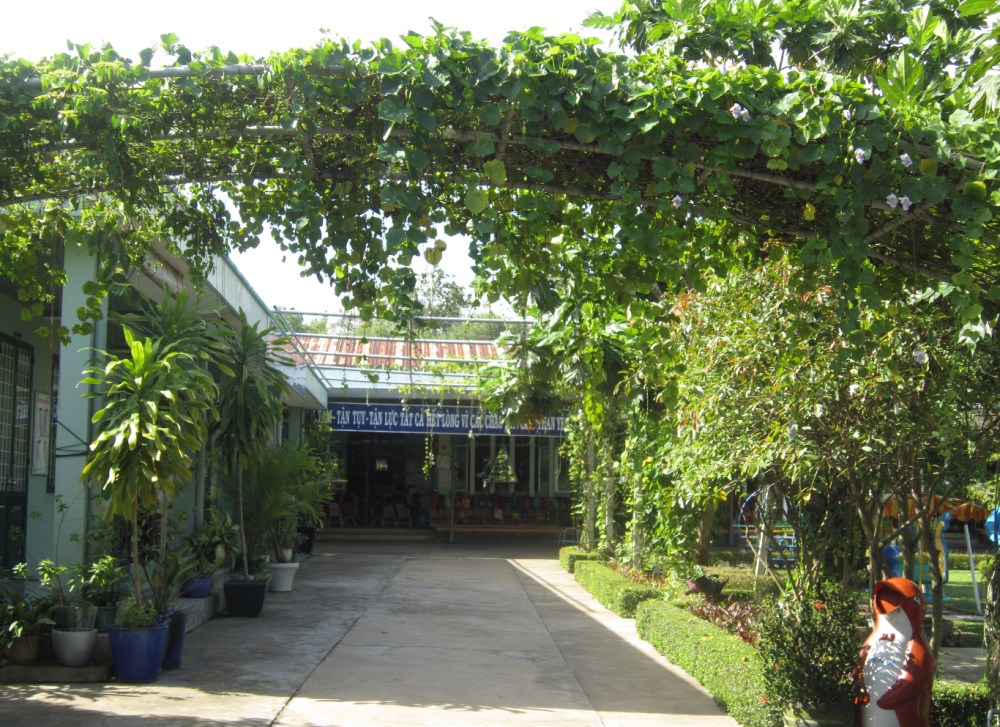lối vào trường