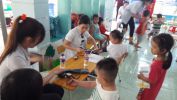 Khám sức khỏe trẻ năm học 2017 - 2018